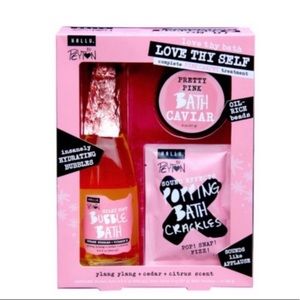 Hallu bath gift set